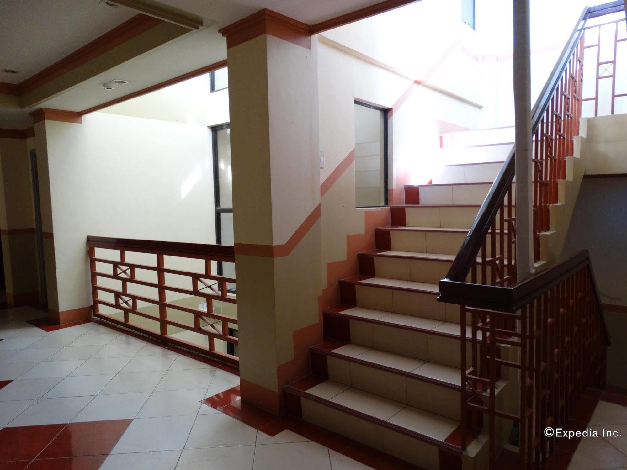Imperial Ridge Pension House Tagbilaran Exterior foto